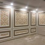 معلم دهانات مع براويز فوم